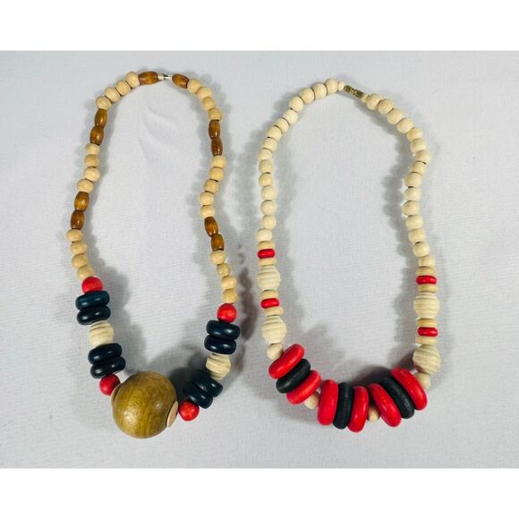Three Wooden Necklaces Boho Deco Vintage Beaded Neutral Red - Picture 2 of 6